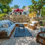 Malethonas By About Paxos Гайос