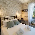 Malethonas By About Paxos
