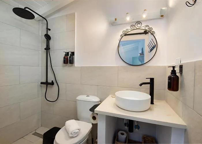 Malethonas By About Paxos *